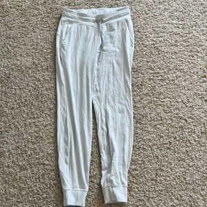 Ready to rulu joggers from lululemon size 6